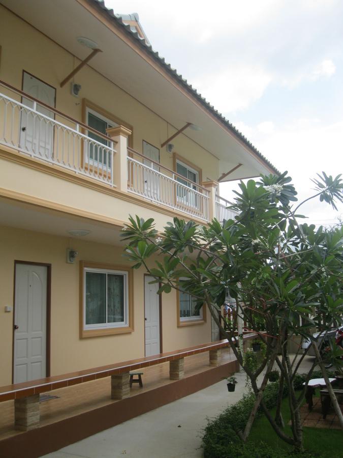 2N Guesthouse Phetchaburi Dış mekan fotoğraf