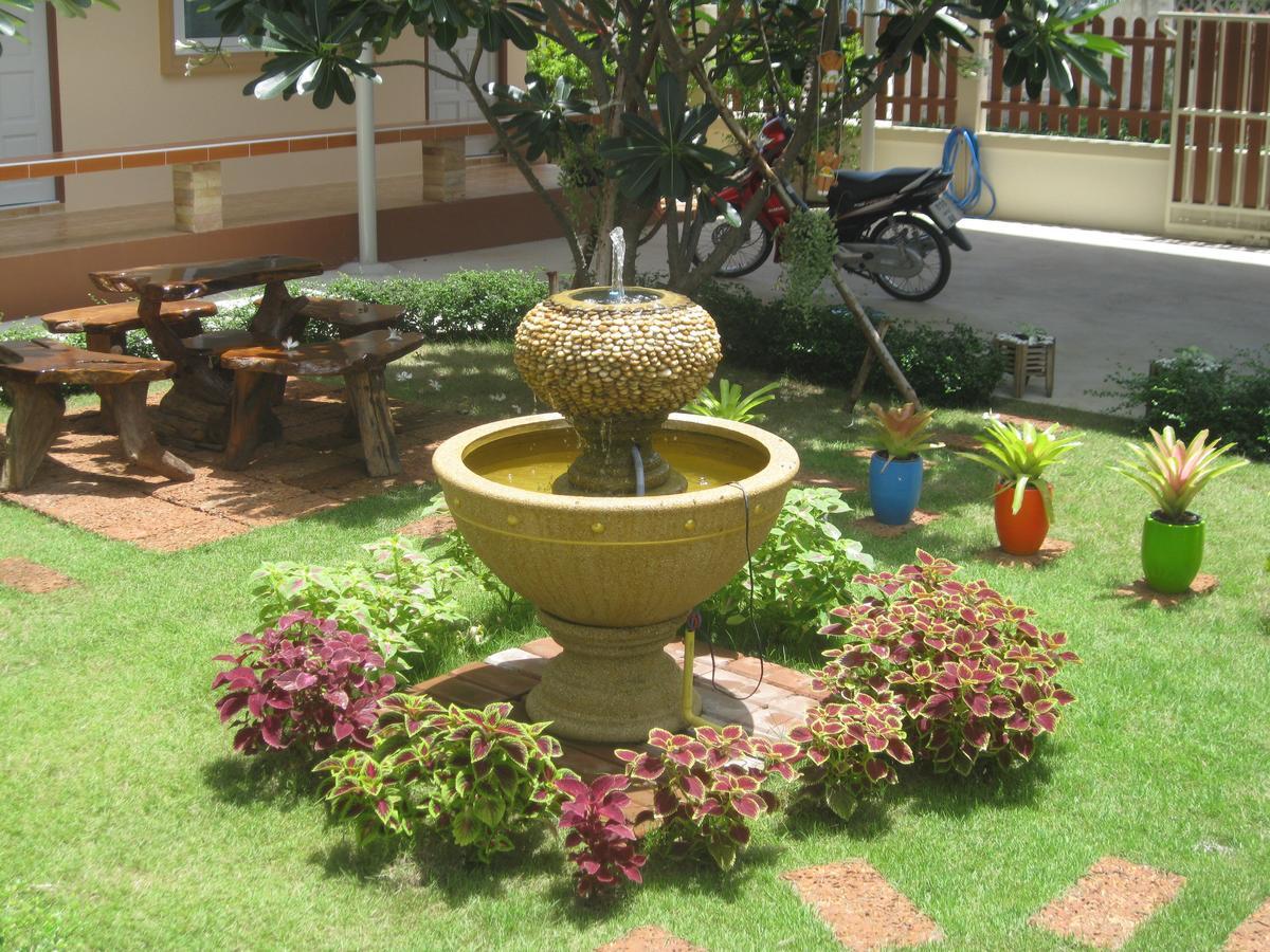2N Guesthouse Phetchaburi Dış mekan fotoğraf